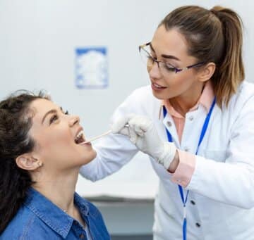 تشخیص انواع بیماریها با بررسی زبان/ رد دندان روی زبان نشانه چیست؟