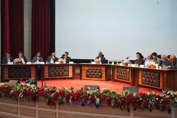 تفاهمنامه ۴جانبه شهرداری رفسنجان و کلانشهرهای مشهد، یزد و کرمان امضا شد