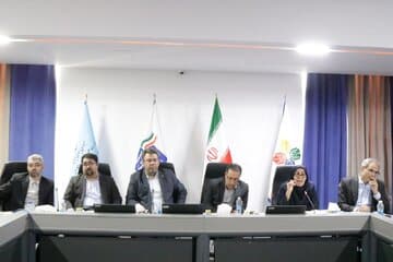 تمرکز بر گسترش همکاریهای ملی در حوزه اقتصاد دیجیتال، هوش مصنوعی و تجاریسازی فناوری