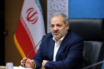 خودکشی دانشآموز شیرازی؛ ماجرای تبیه بدنی و تماس معاون مدرسه چیست؟/ وزیر واکنش نشان داد