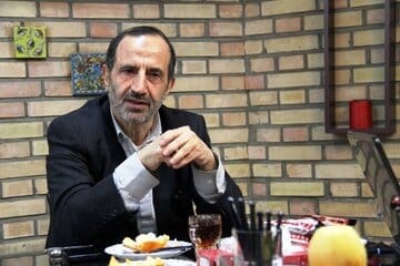 خوش چهره: بازار ارز آرام میگیرد/ افزایش اخیر نرخ دلار بیشتر ریشه روانی دارد تا اقتصادی