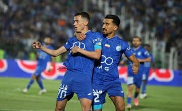 عکس| دو چهره تازه درگذشته استقلال روی پوستر بازی