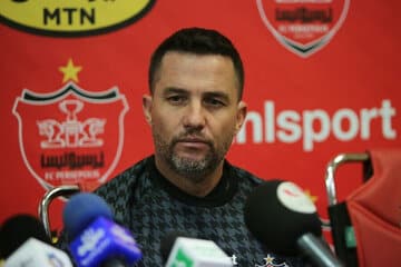 عکس| رونمایی پرسپولیس از سرمربی جدید به سبک جدول روزنامه