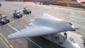 غول چینی C-5 گلکسی آمریکا را له کرد؛ هواپیمای ۱۲۰ تنی که بدون توقف به هر نقطه جهان می‌رسد!