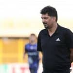 لیگ فوتبال ایران را سرکوب نکنید!