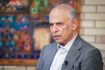 مهاجرت ۶۶ هزار دانشجو از کشور طی ۲۰ سال/ اوباما گفت تمام نخبگان سراسر دنیا امریکایی هستند