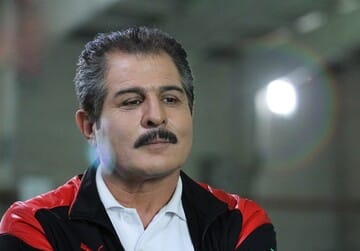 مگر یحیی چه عیبی داشت که کنارش گذاشتند؟/شایستهسالاری نیست همه انتصابیاند