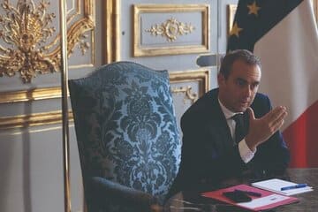 نخستوزیر جدید فرانسه وزیران خود را انتخاب کرد/  نوئل بارو وزیر خارجه ماند