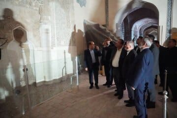 وزیر میراث فرهنگی: میراث ۱۰۰۰ ساله ارومیه به برند جهانی گردشگری ایران تبدیل میشود