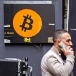 پرریسک‌ترین و امن‌ترین رمزارز برای ایرانی‌ها؛ بیت‌کوین یا تتر؟