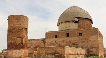 پیشرفت فیزیکی محوطه “جمعه مسجد” به ۷۰ درصد رسید