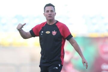 چرا اوسمار می‌ترسد به پرسپولیس برگردد؟