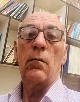 چرا معلمان ایران در تصمیمگیریهای آموزشی سهمی ندارند؟