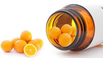 چه موقعی ویتامین C بخوریم؟