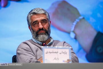 ۲ تصویر از پژمان جمشیدی پس از آزادی