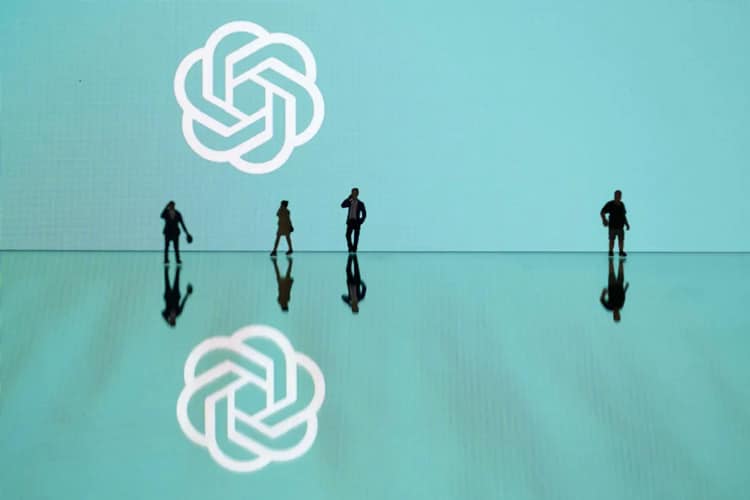 ChatGPT چت گروهی را جهانی کرد؛ ورود رسمی به دوران گفت‌وگوهای چندنفره هوشمند