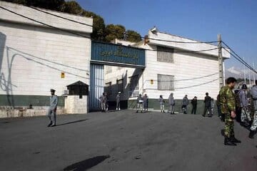 آزادی پرویز صداقت، شیرین کریمی و مهسا اسدالهنژاد