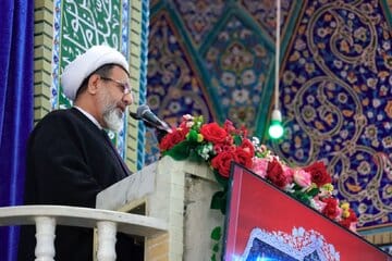 امام جمعه کرمان : شورای تامین استان به موضوع قاچاق سوخت ورود کند