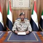 برهان: هر کسی می‌تواند سلاح در دست بگیرد و به ما کمک کند / هیچ آتش‌بسی با شورشیان وجود ندارد