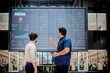 بورس صعودی شد/ رشد ۳۸ هزار واحدی شاخص کل بازار سهام