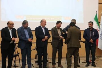 تأکید معاون وزیر میراث فرهنگی بر توسعه گردشگری با محوریت بخش خصوصی / سمنان نگینی بر تارک ایران