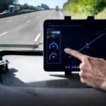 تحولی بزرگ در حمل‌ونقل / بزرگراهی که برق را به خودرو می‌فرستد