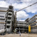 تکمیل بیمارستان نیایش خرم‌آباد اولویت وزارت بهداشت