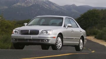 خودروی لوکس هیوندای که کسی آن را نمیشناسد