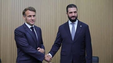 درخواست ماکرون از احمد الشرع