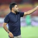 روانخواه: از نتیجه بازی با روسیه نه؛ اما از عملکرد بازیکنانم راضیام