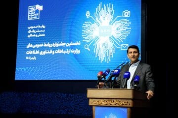 ستار هاشمی: وزارت ارتباطات از عذرخواهی در برابر مردم ابایی ندارد/ بیان صادقانه کاستیها پایههای اعتماد اجتماعی را تقویت میکند