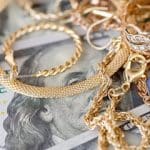 سقف قیمتی طلا شکست/ قیمت جدید طلای جهانی امروز ۲۶ آبان‌ماه ۱۴۰۴