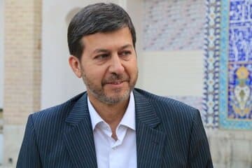 شایعه رسانهای علیه استاندار اصفهان/ از دروغ «سلام به دیوار» تا واقعیت احترام به کاسبان محل