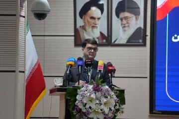 شکاف نرخ ارز و فشار بر صادرکنندگان، چرخه تولید را تهدید میکند