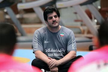 عکس | رسول خادم در کنار خانواده صابر کاظمی