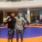 عکس| صف انتظار برای عکس با دو ستاره کشتی ایران در ریاض!