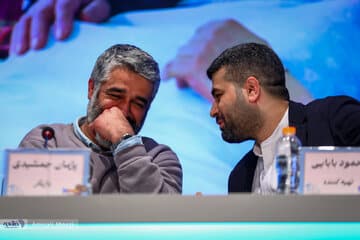 مامک جمشیدی با انتشار عکس شاکی مرتکب جرم شده است/ ای کاش قرار مناسبتری برای پژمان جمشیدی صادر میشد