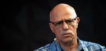 ملیپوش سابق فوتبال بستری شد