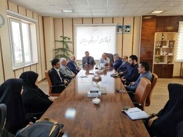 میامی صاحب اولین کتابخانه سیار شد؛ مینی‌بوس فرهنگی در جاده دانایی