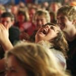 هشدار پزشکی: خنده غیرعادی نشانه چه بیماری‌های خطرناکی است؟