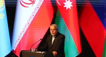 وزیر میراث فرهنگی در اجلاس استانداران حاشیه خزر؛
برای سرمایهگذاری در ۲۷۰۰ پروژه فعال گردشگری آماده همکاری با کشورهای همسایه هستیم