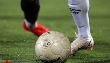 پول مفت و بی حساب، فوتبال ایران را به سقوط اخلاقی کشاند/ آن فوتبال قشنگ و تمیز قدیم کجا ، این فوتبال بی ادب و هتاک امروز کجا؟