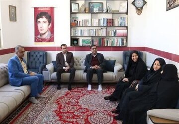 گنجینه ۱.۲ میلیون جلدی کتاب در کتابخانه‌های عمومی سمنان رونمایی شد