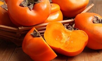آیا خرمالو واقعا باعث انسداد روده میشود؟/ مراقب تودههای گیاهی بزوآر باشید/ خرمالو را چطور بخوریم؟