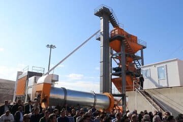 افتتاح دومین کارخانه آسفالت شهرداری خرمآباد پس از ۳۵ سال