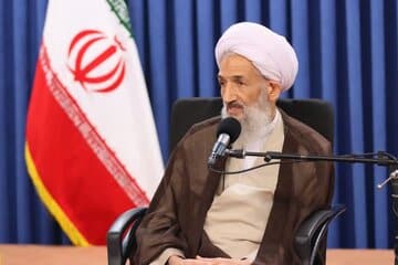 ایران در اوج اقتدار دفاعی و فناوری ایستاده است