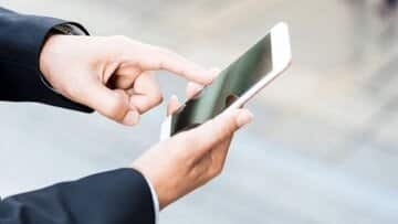 اینترنت موبایل گران شد / افزایش ۲۰ درصدی قیمت بسته‌های اینترنت همراه