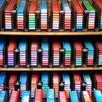 باتریهایی که چراغ خانه مردی را ۸ سال روشن نگهداشتهاند