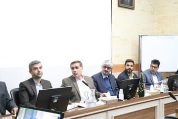 بررسی راهکارهای ساماندهی تأمین نهادههای دامی از طریق تجارت رسمی و تعاونیها در شیراز