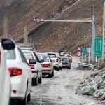 ترافیک سنگین در آزادراههای کرج – قزوین – تهران/ بارش برف و باران در ۸ استان کشور